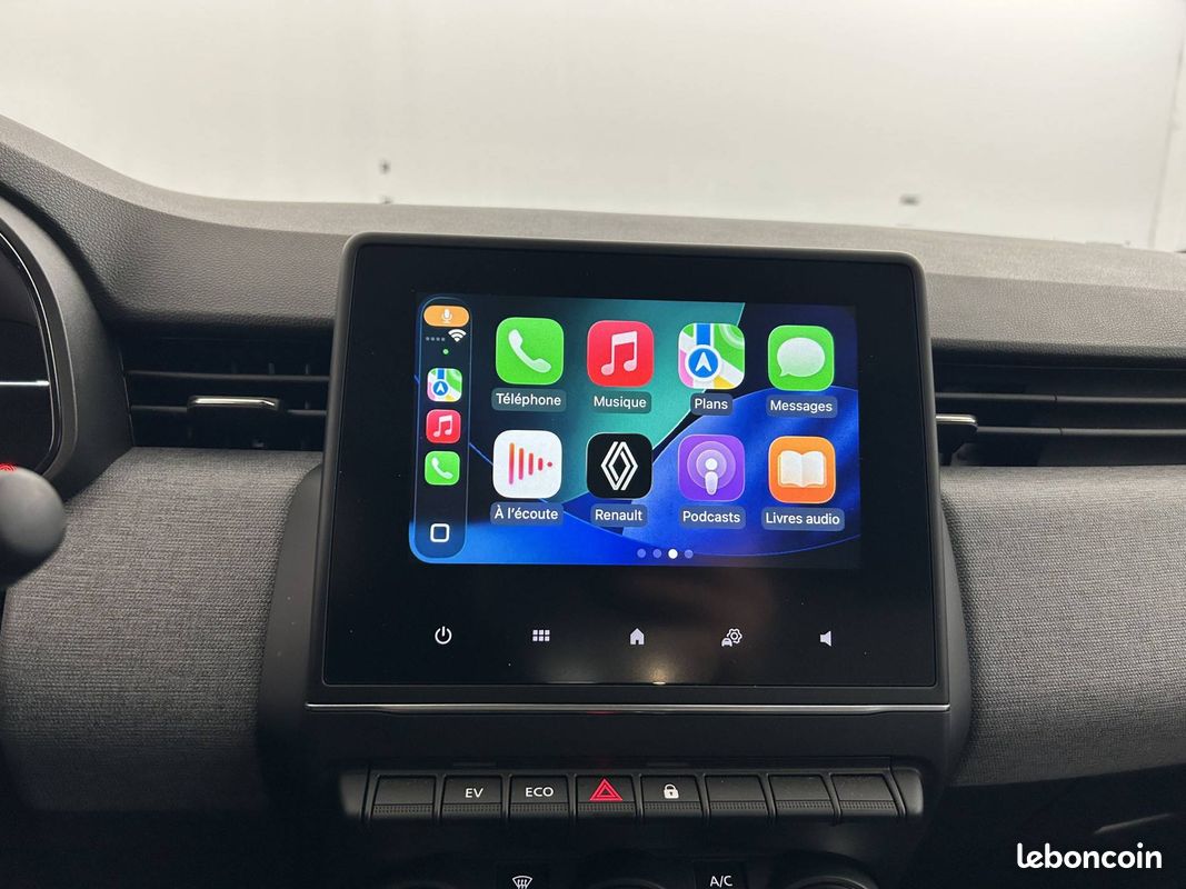 RENAULT Clio E-Tech full hybrid 145 ch GSR2 Evolution (image 24)