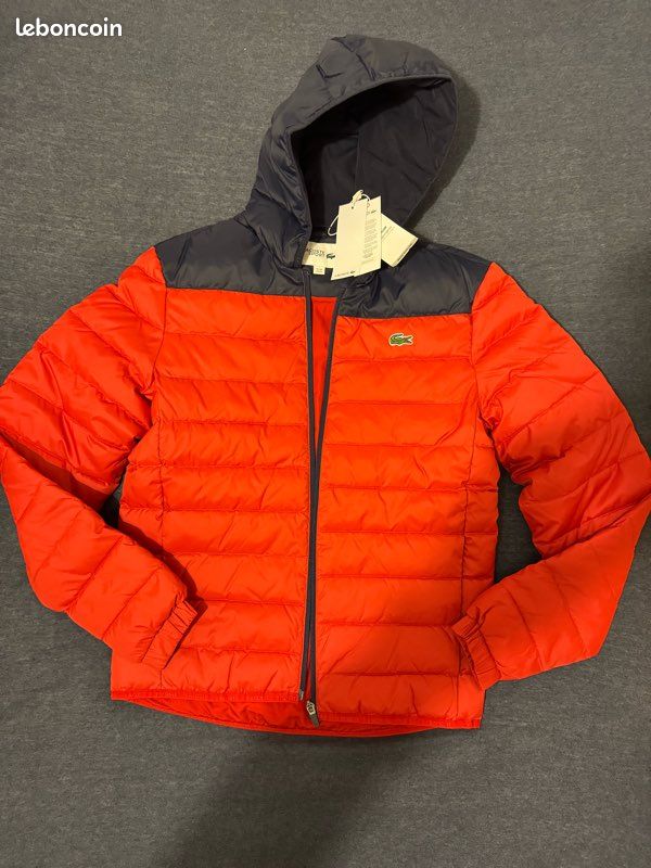 🧥 Doudoune Lacoste rouge bleu marine – Taille XS 🧥 Vêtements