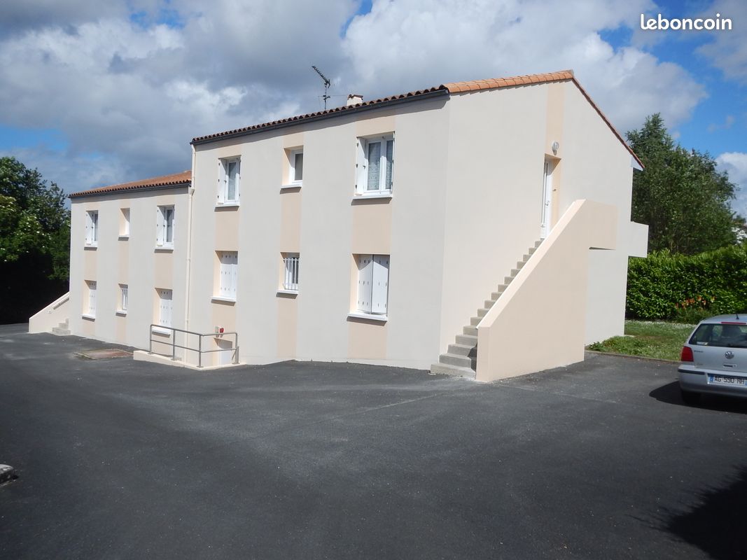 Appartement 3 pièces 80 m² · à Niort · 80 m² · 720 €/mois