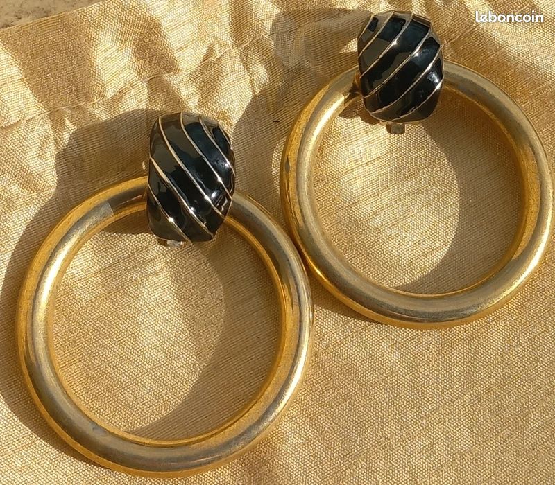 Boucles D’oreilles Clips Vintage – Dorées émaillées Noir, Occasion