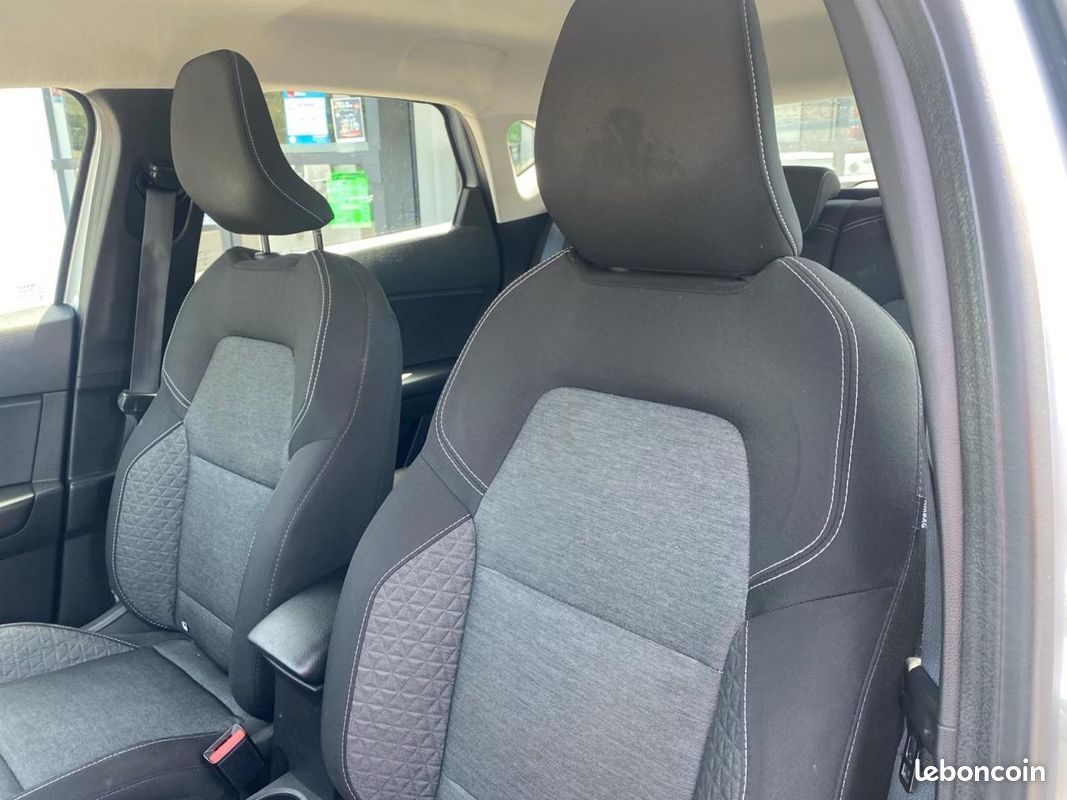 RENAULT CAPTUR 1.6 E-Tech Hybride - 145 - BVA multi-modes 2021 II Zen PHASE 1 (image 18)