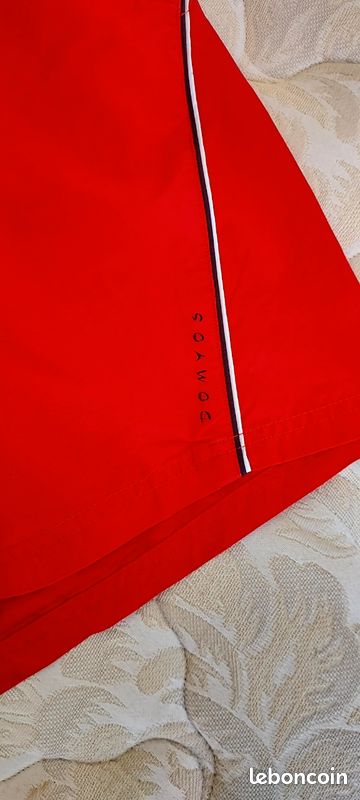 Short rouge (image 2)