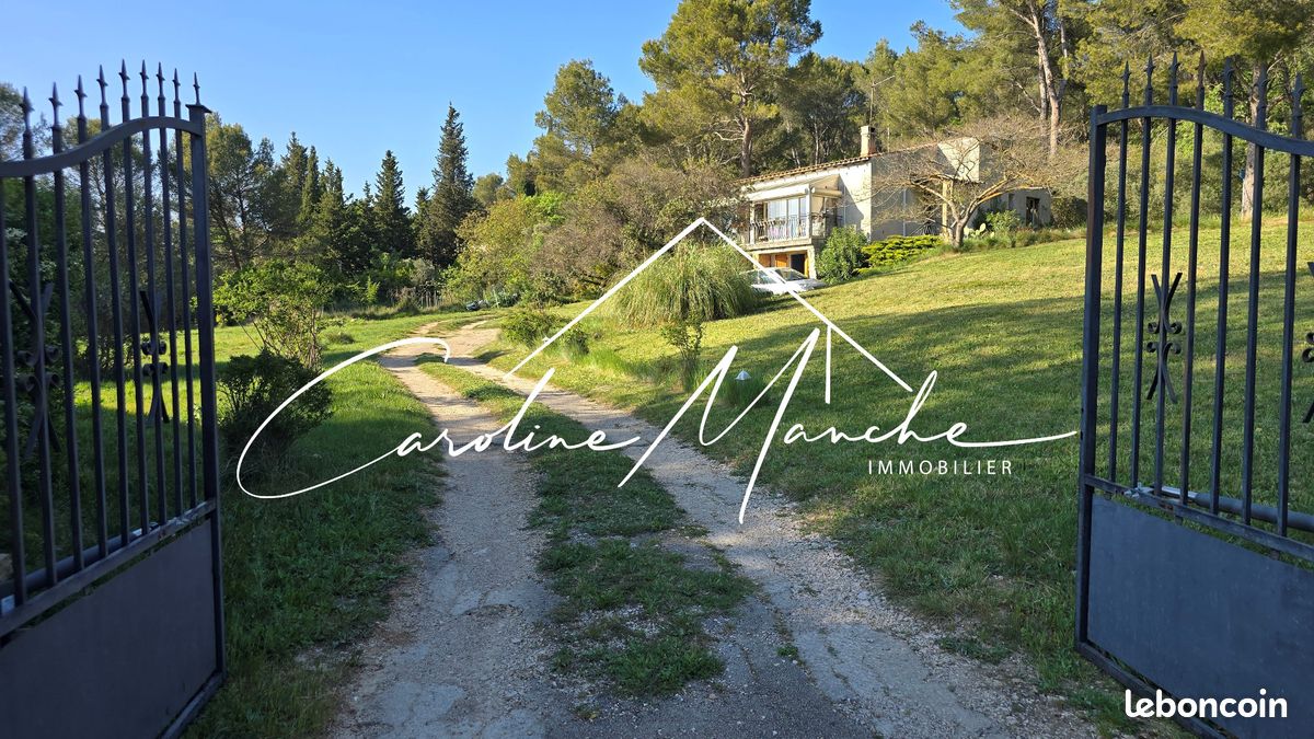Maison 4 pièces 85 m² · à Ventabren · 85 m² · 500 000 €