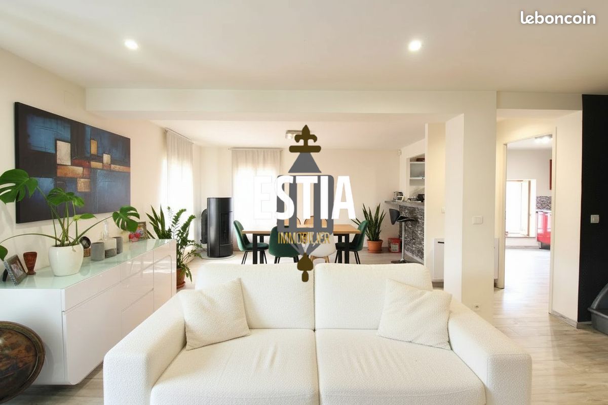 Appartement 4 pièces 112 m² · à Saizerais · 112 m² · 127 000 €