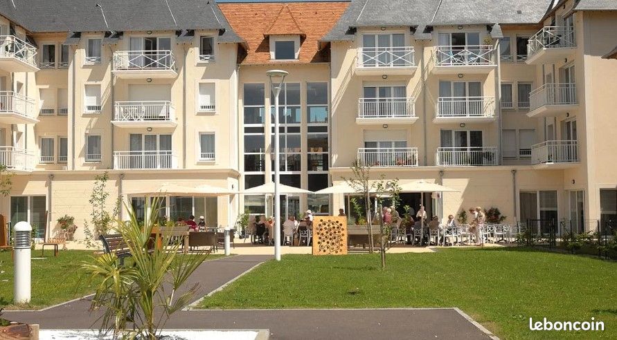 Appartement 2 pièces 46 m² · à Courseulles-sur-Mer · 46 m² · 170 000 €