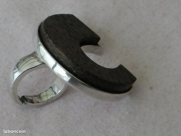 Bague Tribu Rigaux En étain Argenté Vieilli Et Bois - Modèle Ethnique, Neuve Avec étiquettes