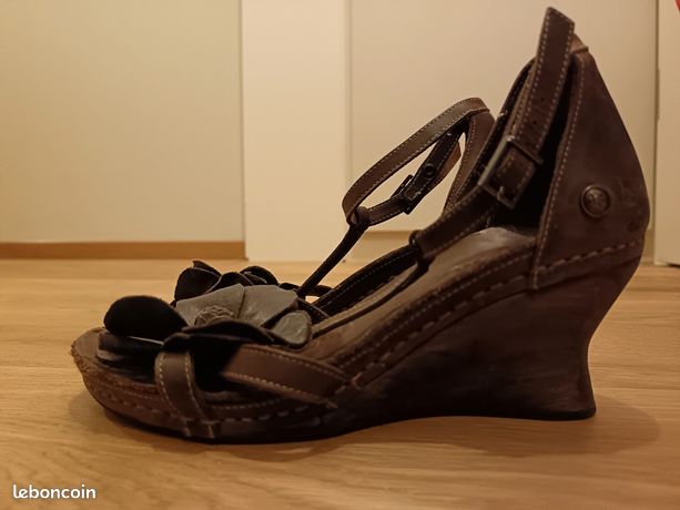 Chaussures Neossens Taille 40 Beige - Mocassin Cuir Vintage, Talon Moyen