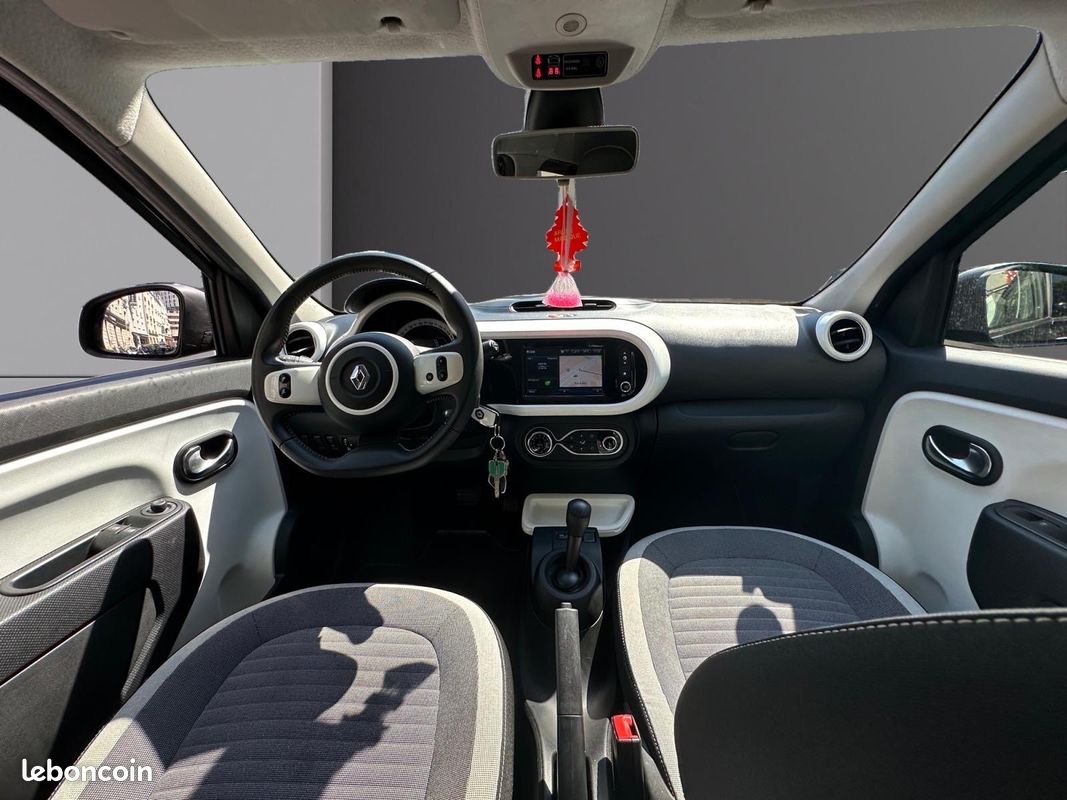 RENAULT TWINGO III 1.0 SCe 70 Intens EDC (image 5)