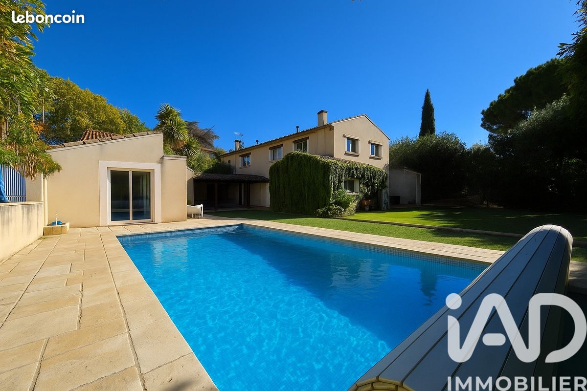 Maison 9 pièces 315 m² · à Pézenas · 315 m² · 549 000 €