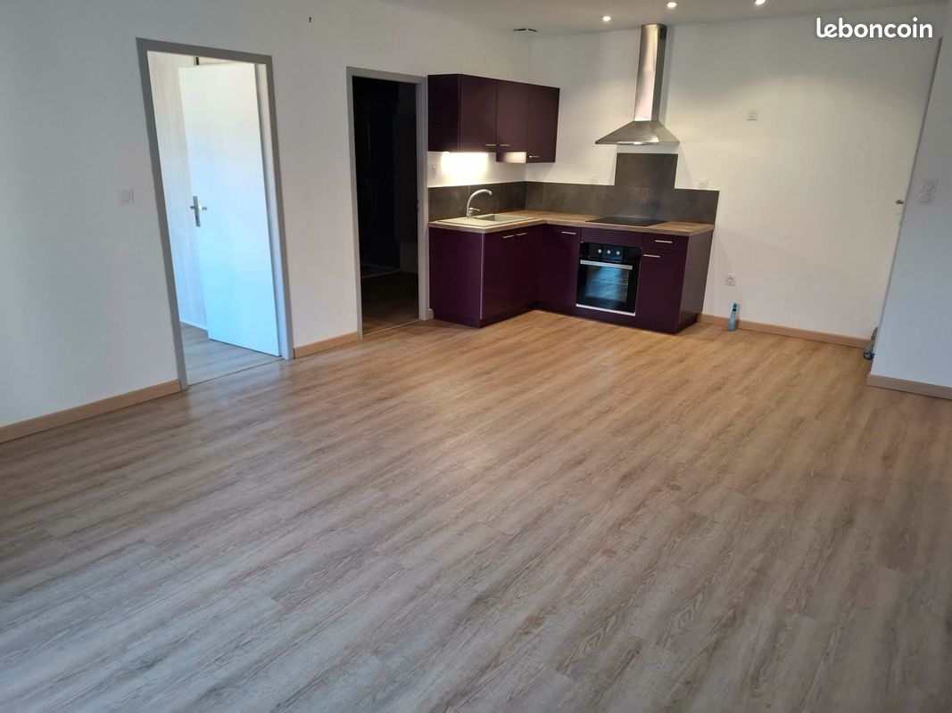 Appartement 3 pièces 58 m² · à Réquista · 58 m² · 430 €/mois