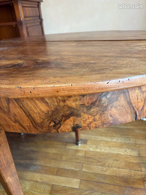 Table demi lune en noyer (image 3)
