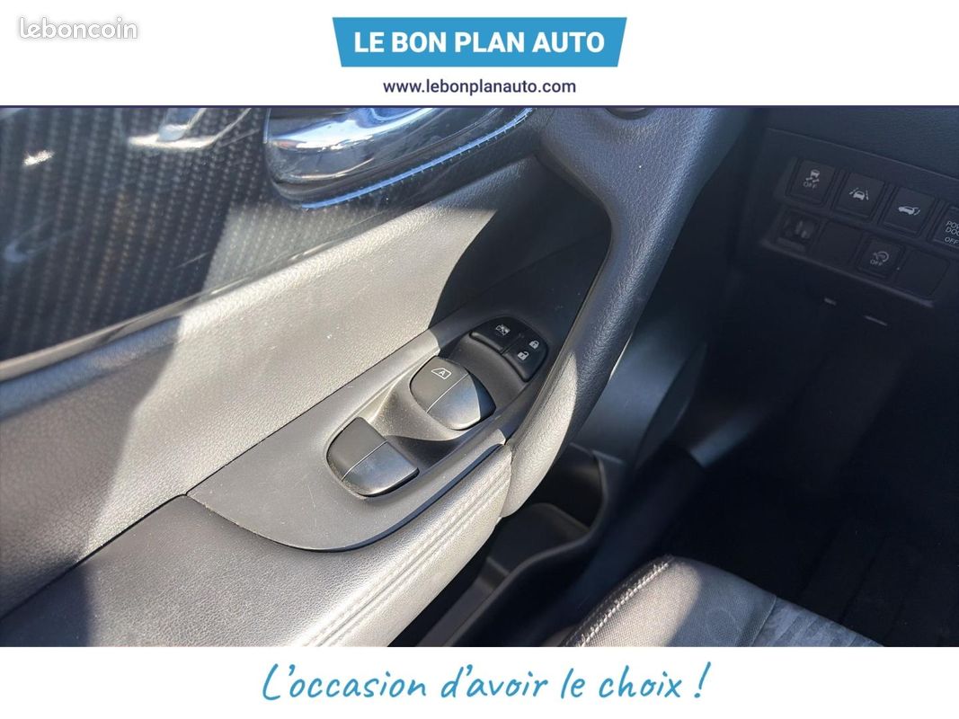 Nissan X-Trail 1.6 DIG-T 163ch N-Connecta (image 27)