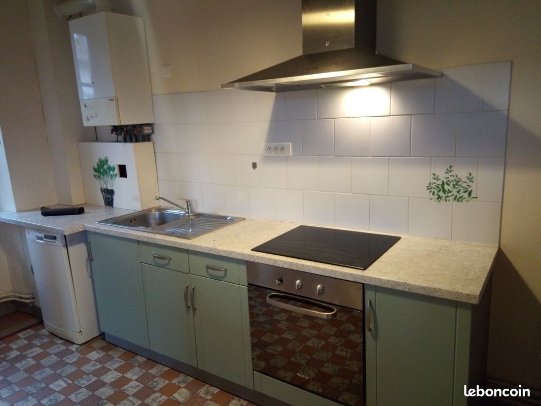 Appartement 2 pièces 50 m² · à Villefranche-de-Rouergue · 50 m² · 390 €/mois