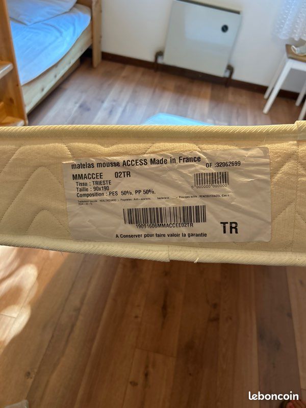 Cède matelas mousse une personne neuf (image 1)