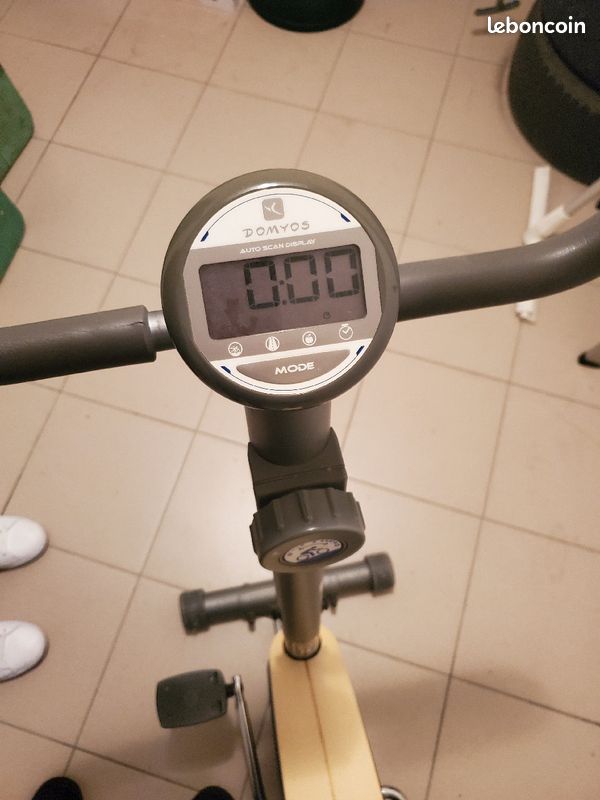 Compteur Biking100 DOMYOS