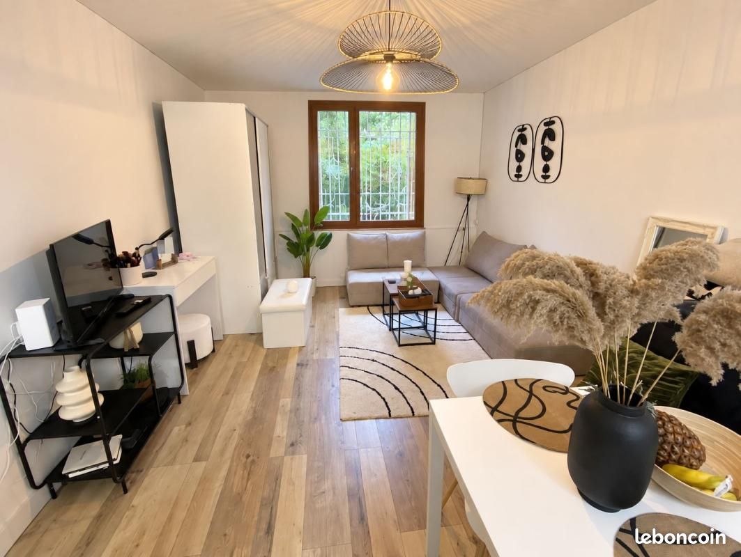 Appartement 1 pièce 27 m² · à Nîmes · 27 m² · 64 000 €