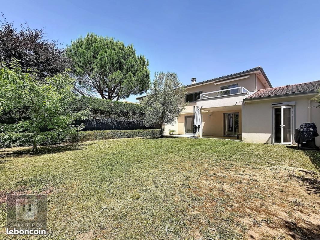 Maison 6 pièces 110 m² · à Tassin-la-Demi-Lune · 110 m² · 678 000 €
