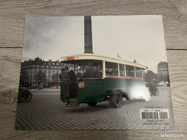 Bus 25 places en très bon état à Djibouti
