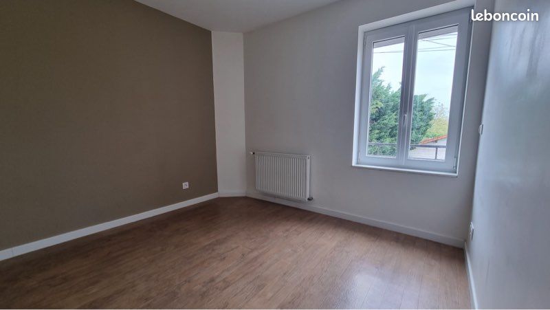 Maison 4 pièces 80 m² · à Roanne · 80 m² · 700 €
