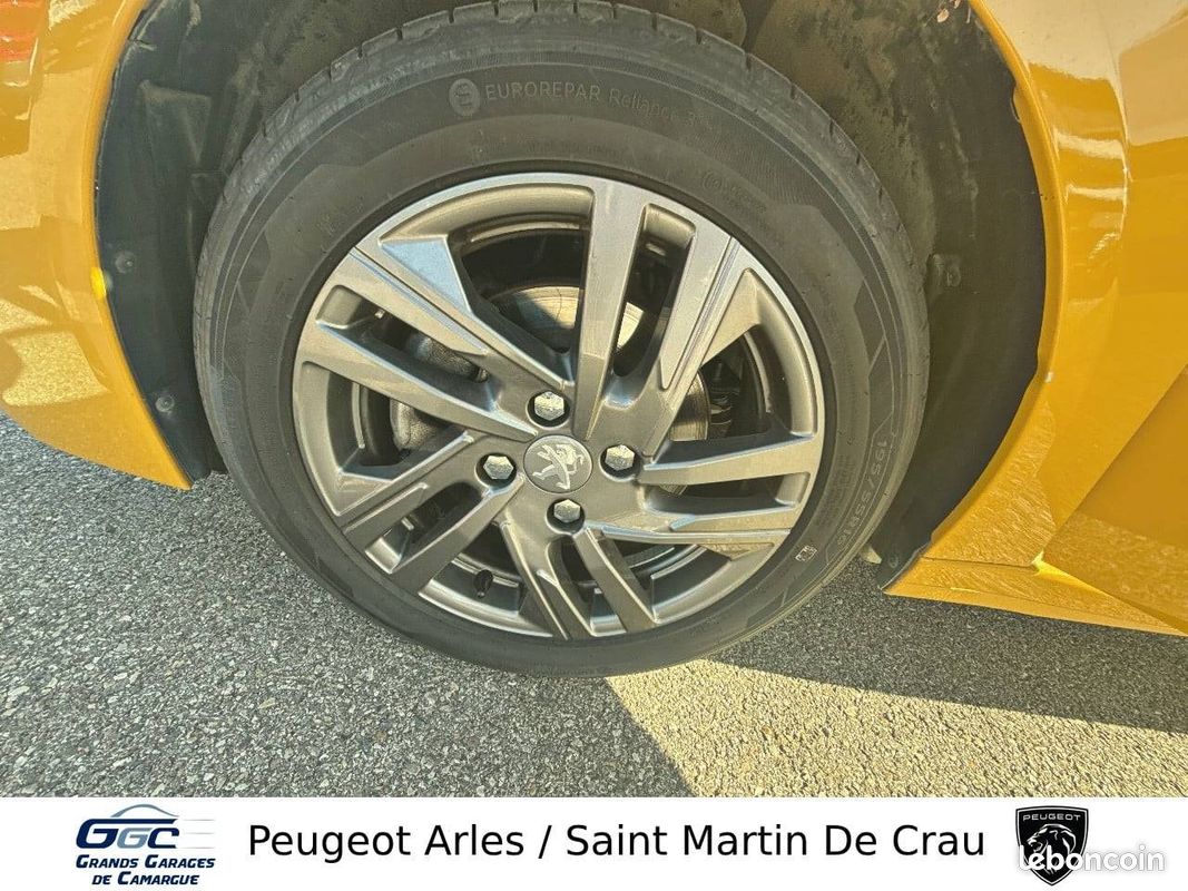 PEUGEOT 208 PureTech 100 S&S BVM6 Style (image 14)