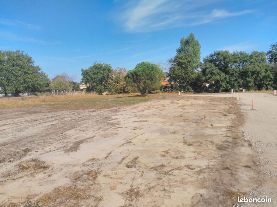 Terrain 533 m² Pontenx Les Forges · à Pontenx-les-Forges · 93 000 €