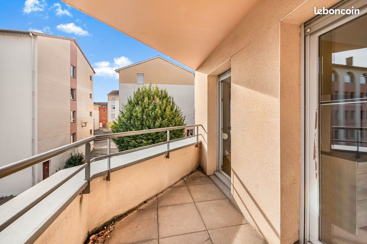 Appartement 3 pièces 83 m² · à Villefranche-sur-Saône · 83 m² · 175 000 €