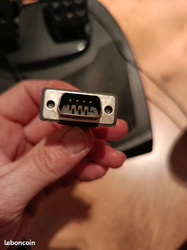 Volant Logitech momo racing (image 5)