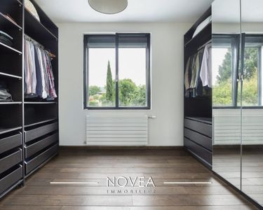 Maison 800 000 € - 198 m²