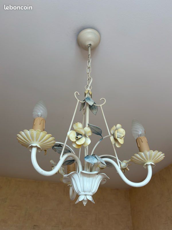Lustre (image 2)