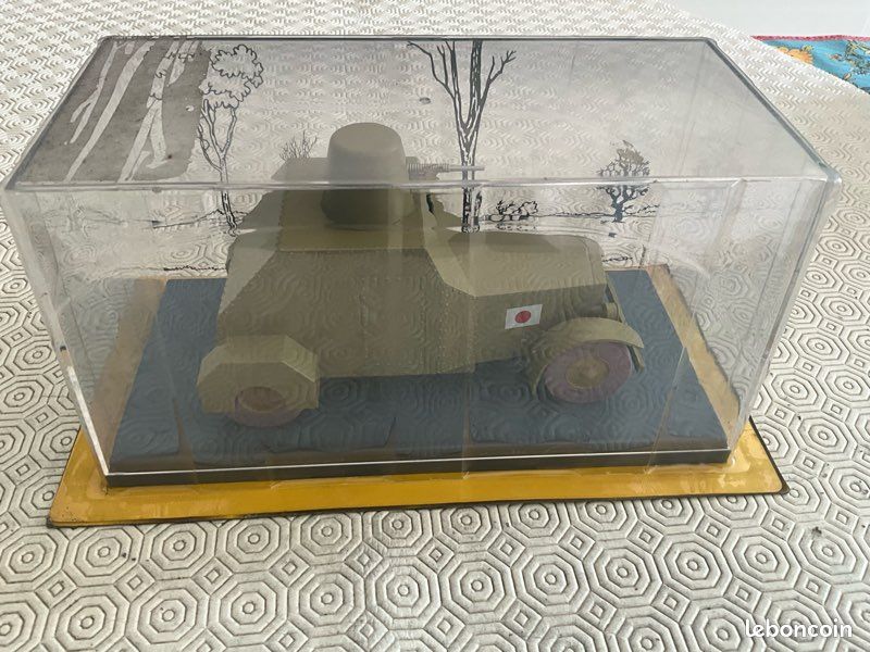 VOITURE TINTIN HACHETTE 1/24 - La Decapotable De Gibbons - N° 46 EUR 32