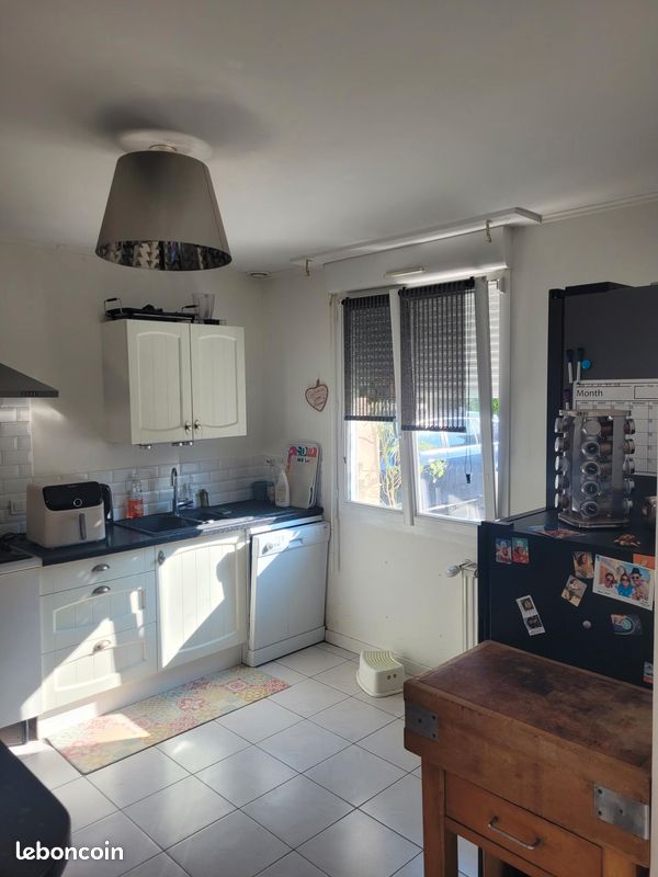 Maison 4 pièces 98 m² · à Quimper · 98 m² · 825 €