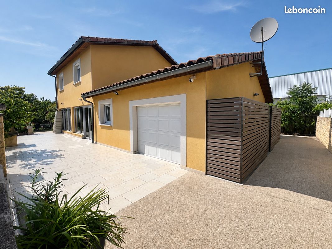 Maison 5 pièces 142 m² · à Bourg-lès-Valence · 142 m² · 378 000 €
