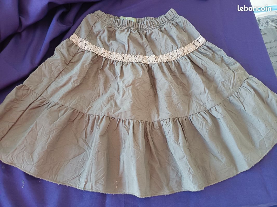 Lot de 4 vêtements 8 ans (image 5)