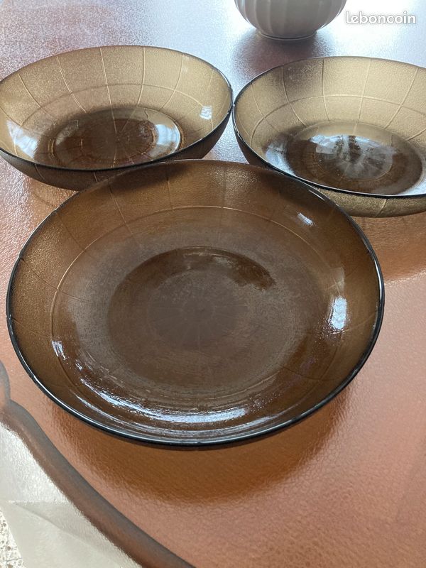 3 plateaux ronds (image 1)