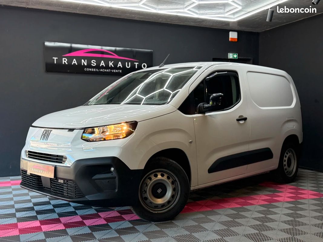Fiat doblo fourgon m 650kg bluehdi 130 s&s eat8 (image 1)