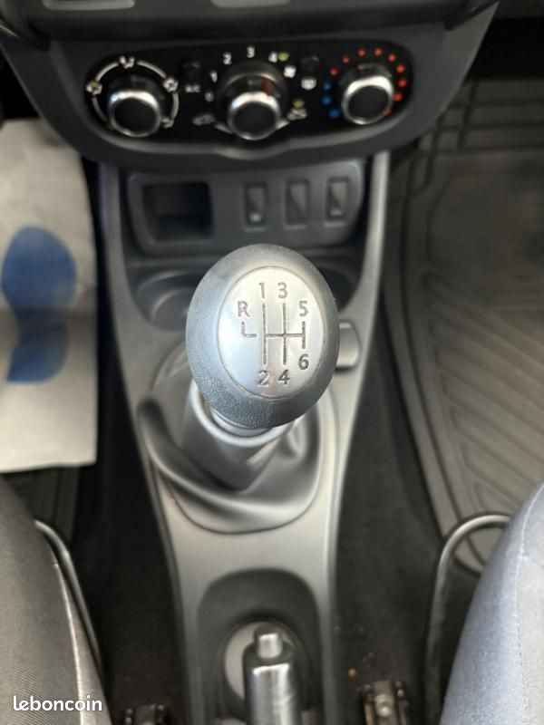 Dacia Duster 1.5 dCi 110 Ambiance (image 11)