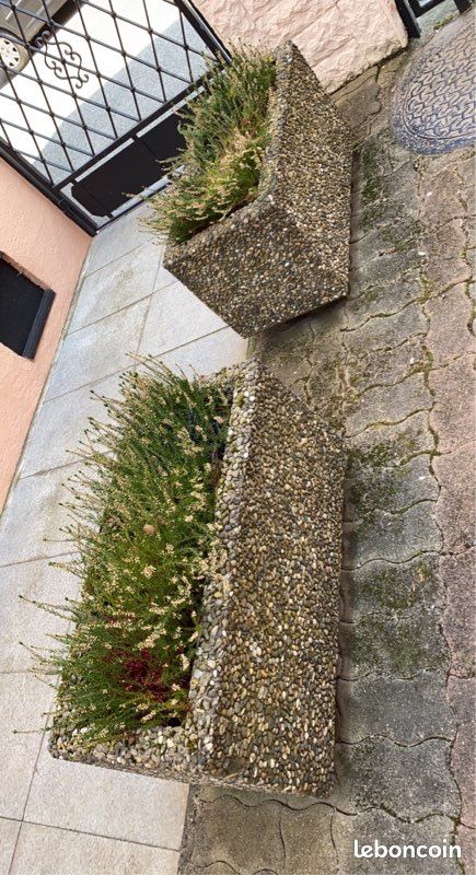Bac à fleur en beton (image 1)