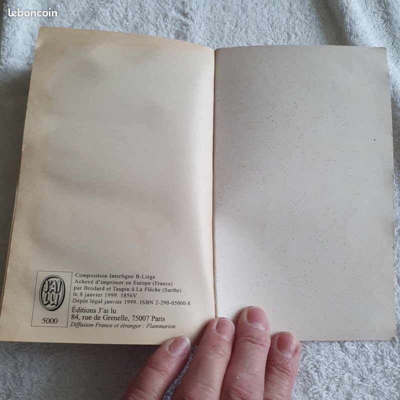 Livre Les cendres d'Angela une enfance irlandaise roman (image 9)