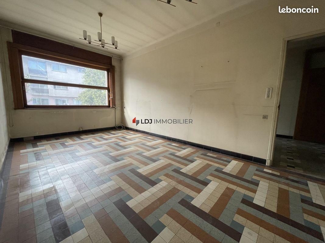 Appartement 4 pièces 85 m² · à Perpignan · 85 m² · 90 000 €