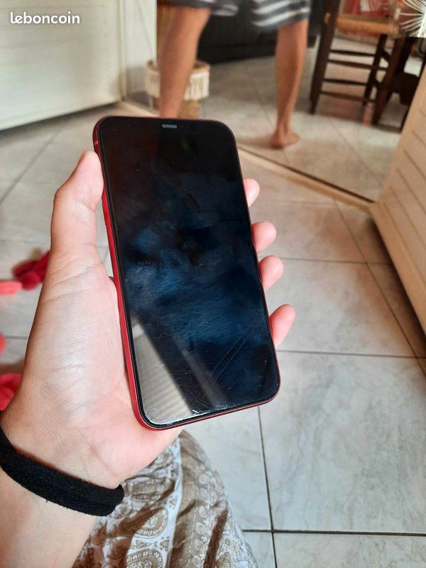 IPhone 11 (image 5)