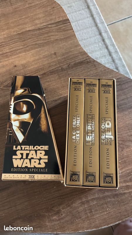 Edition Spécial VHS La Trilogie Star Wars 1977 à 1997 (image 3)