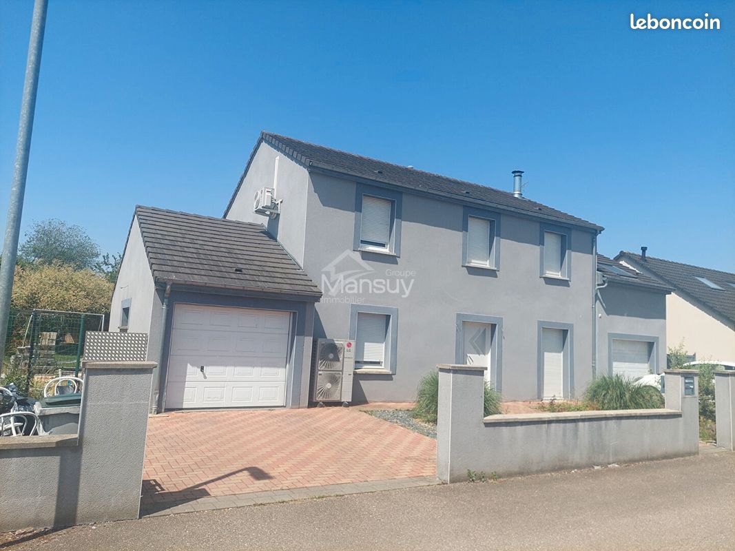 Maison 5 pièces 122 m² · à Trieux · 122 m² · 382 000 €