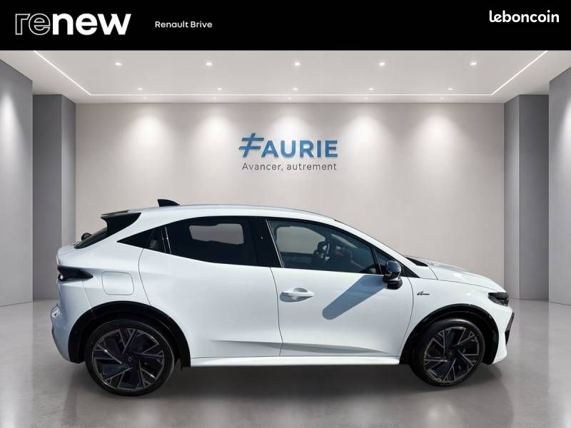 Renault Clio TCe 115 ch EDC esprit Alpine (image 4)