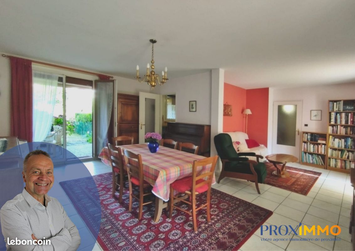 Appartement 5 pièces 116 m² · à Voiron · 116 m² · 279 000 €