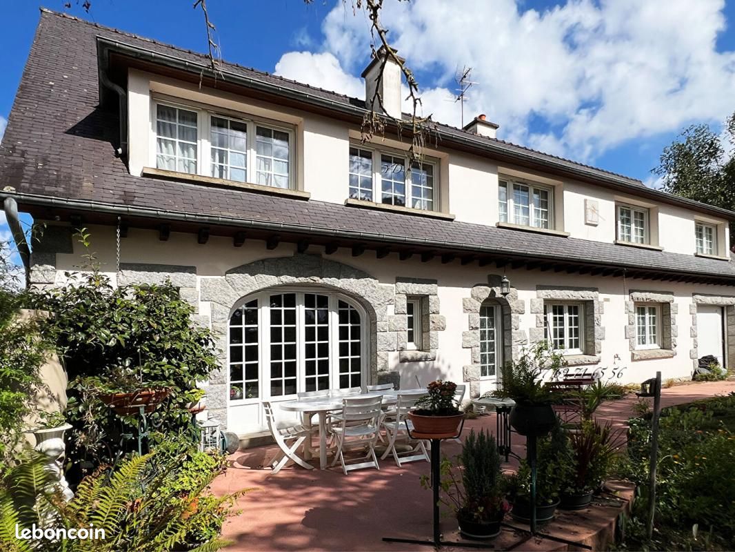 Maison 6 pièces 182 m² · à Le Minihic-sur-Rance · 182 m² · 854 700 €
