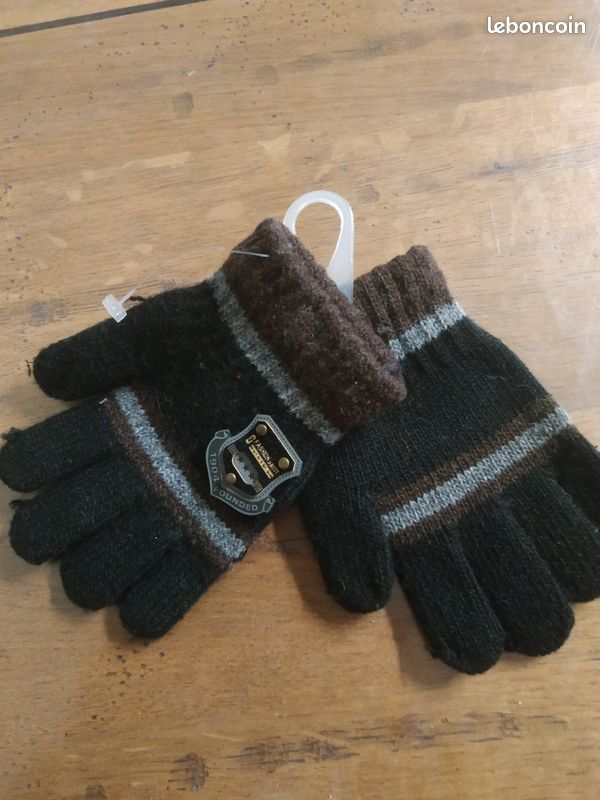 Gants enfant neufs (image 1)
