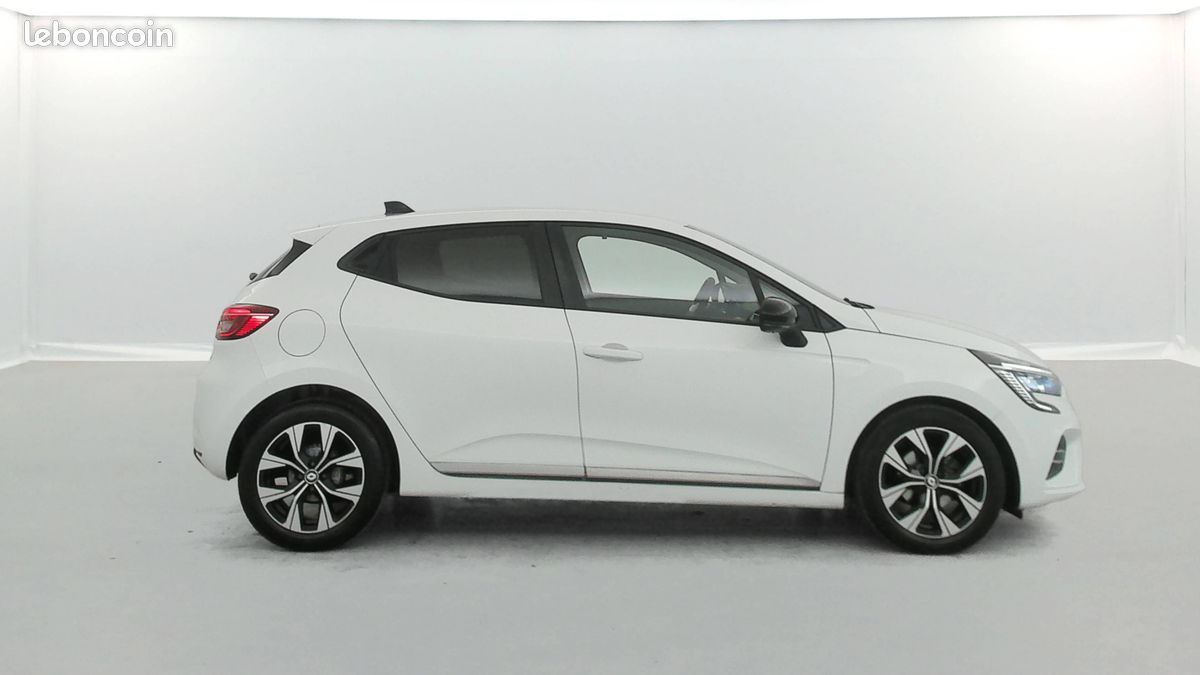 RENAULT Clio TCe 100 GPL Evolution (image 6)