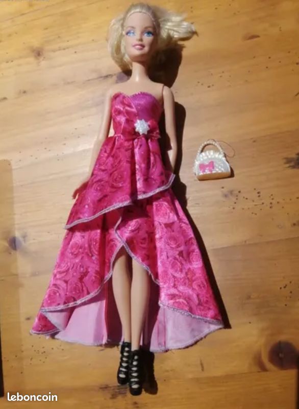 Barbie (image 1)