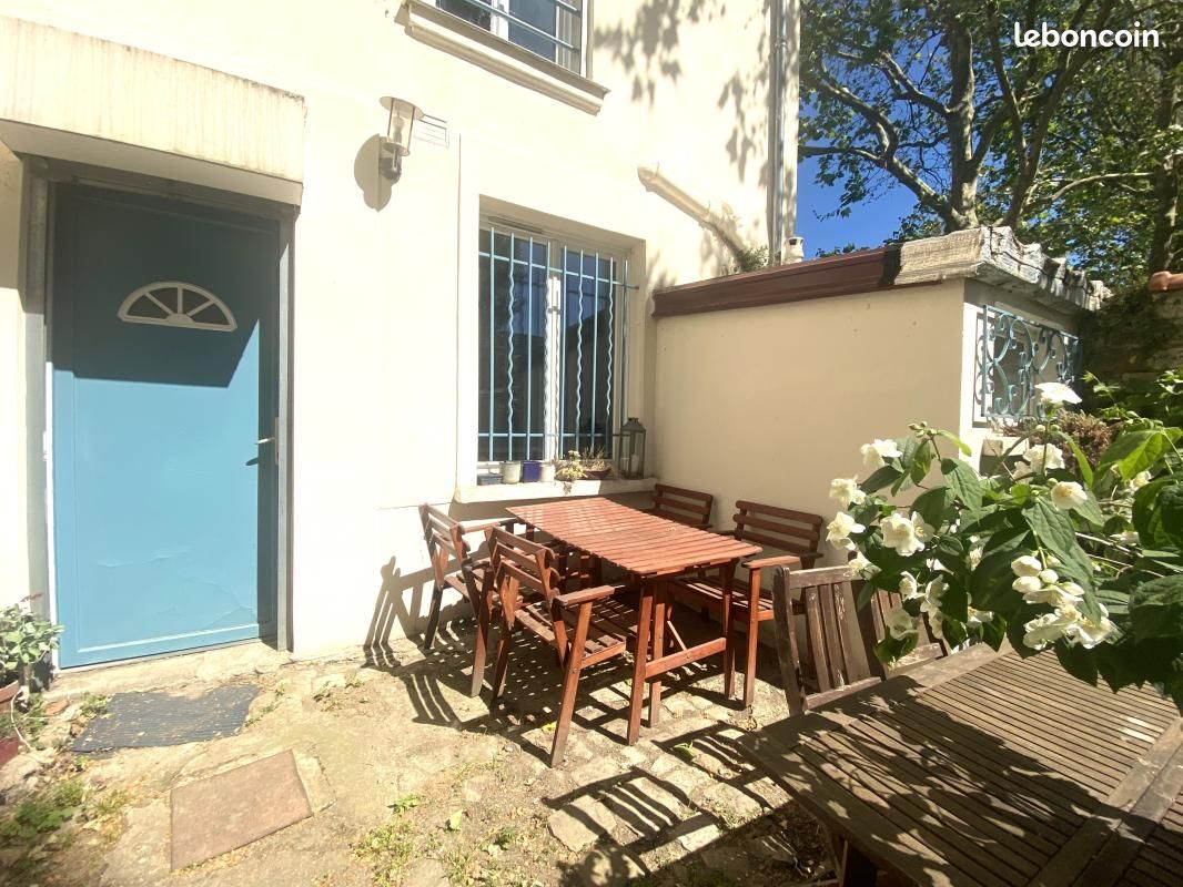 Appartement 2 pièces 44 m² · à Montreuil · 44 m² · 290 000 €