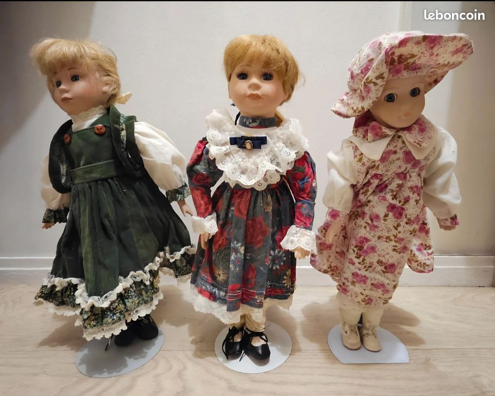 Lot de 3 poupees de collection anciennes
